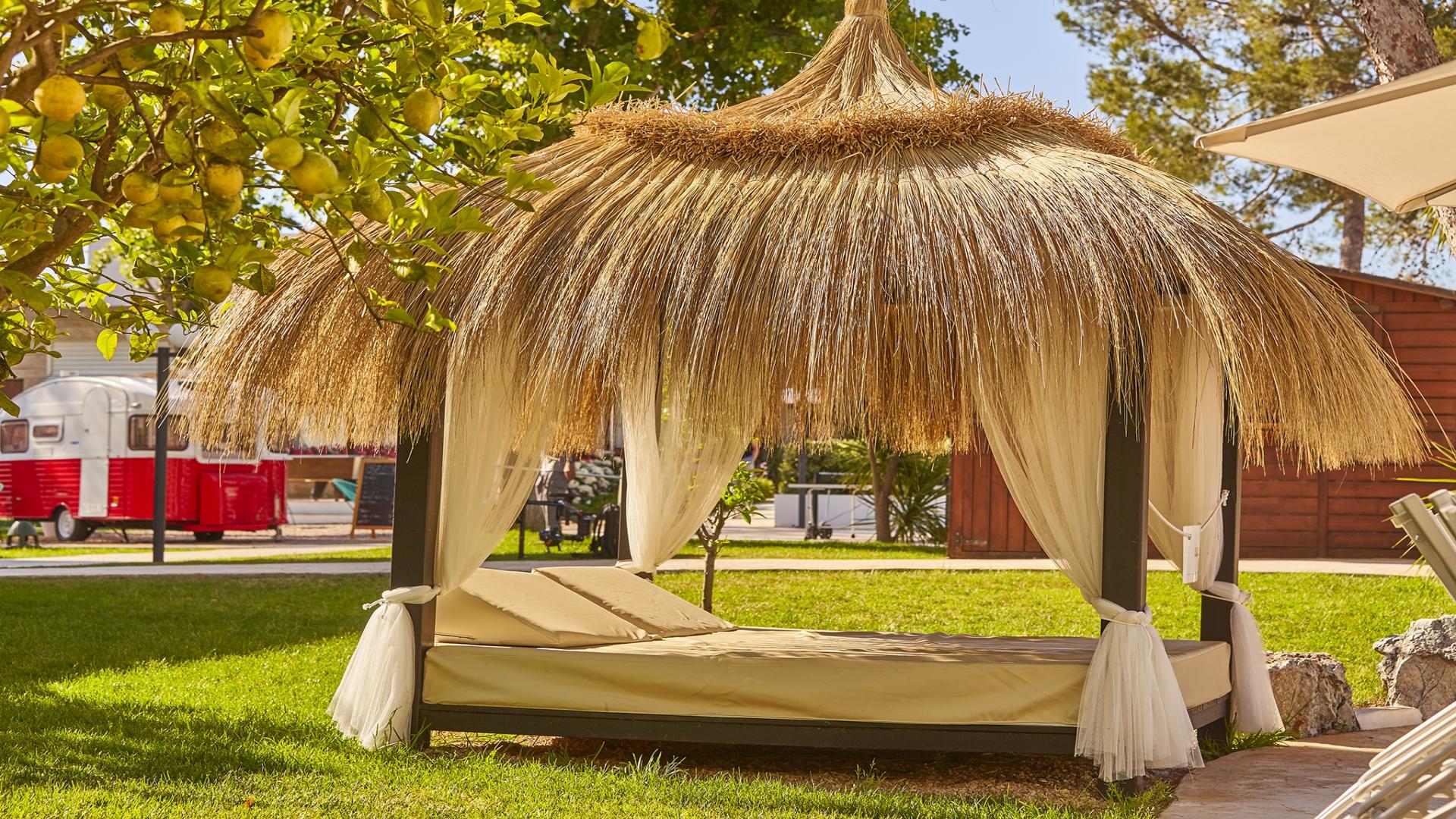 Apart-hotel Prinsotel La Dorada & 4*
