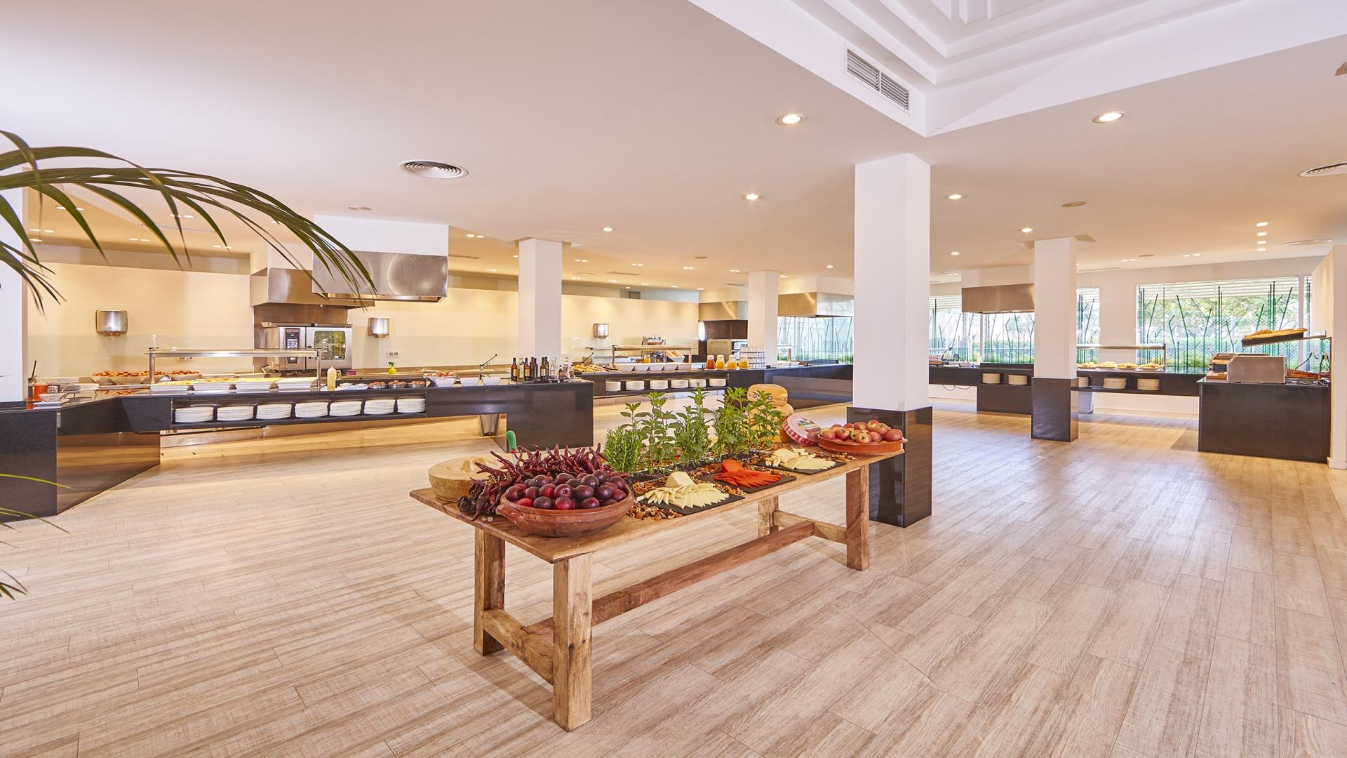 Apart-hotel Prinsotel La Dorada & Playa de Muro (Mallorca)